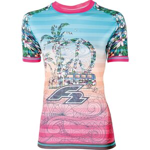 lycra_woman_happiness_front