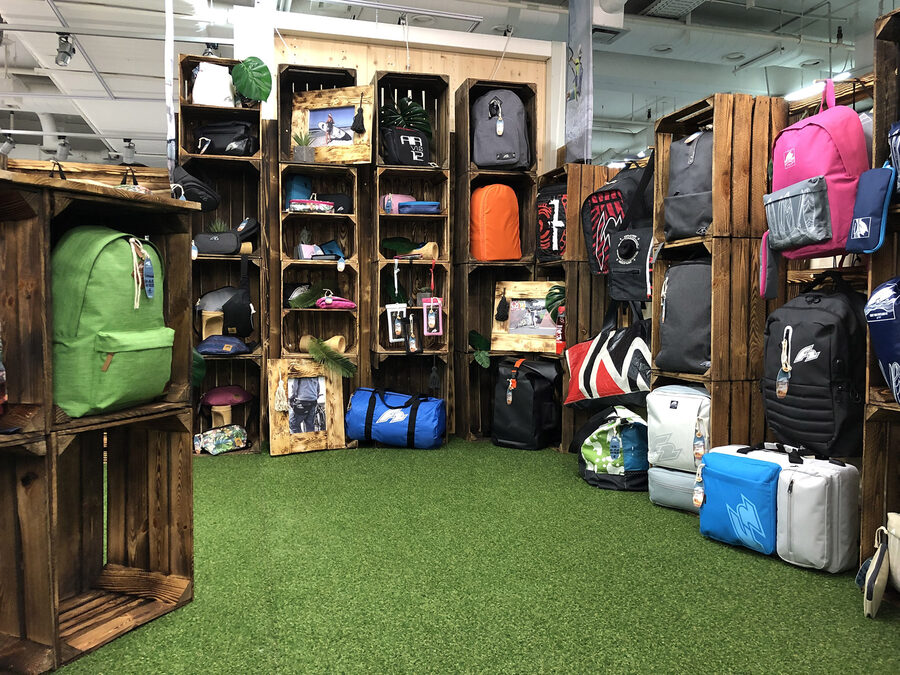 f2-travel-goods-(1)