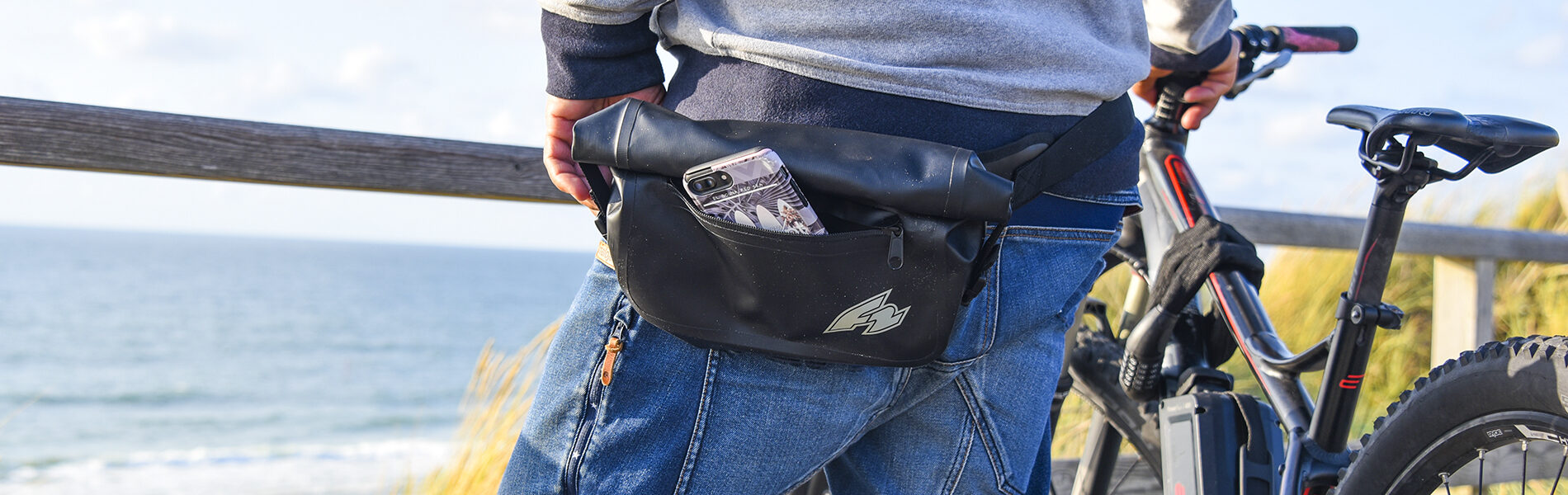 travel_goods_slider03